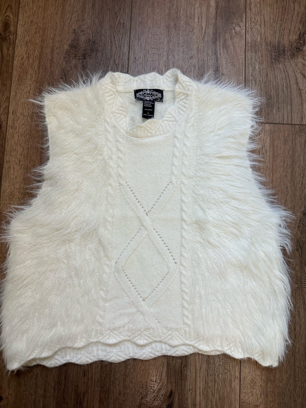 NEW! Oliver.o Faux Fur Women's Vest, Sweater, White, Sleeveless, Knit, Large